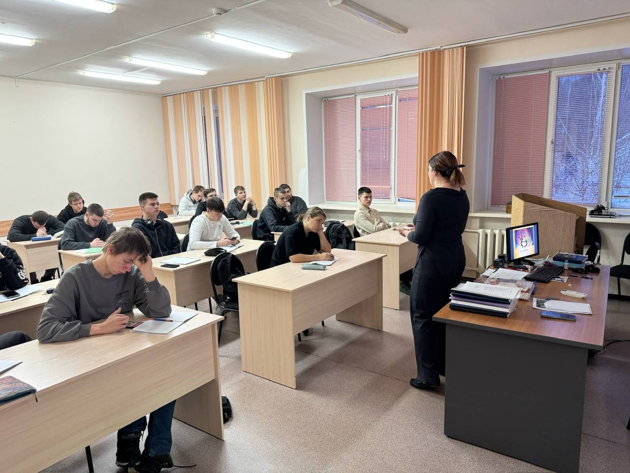 5422756383322476595 121