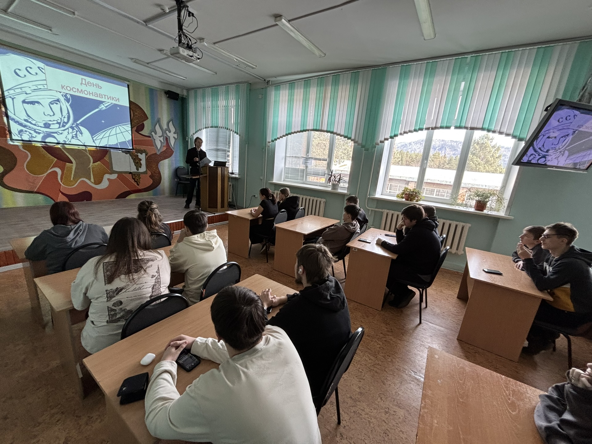 image 13 04 26 02 27