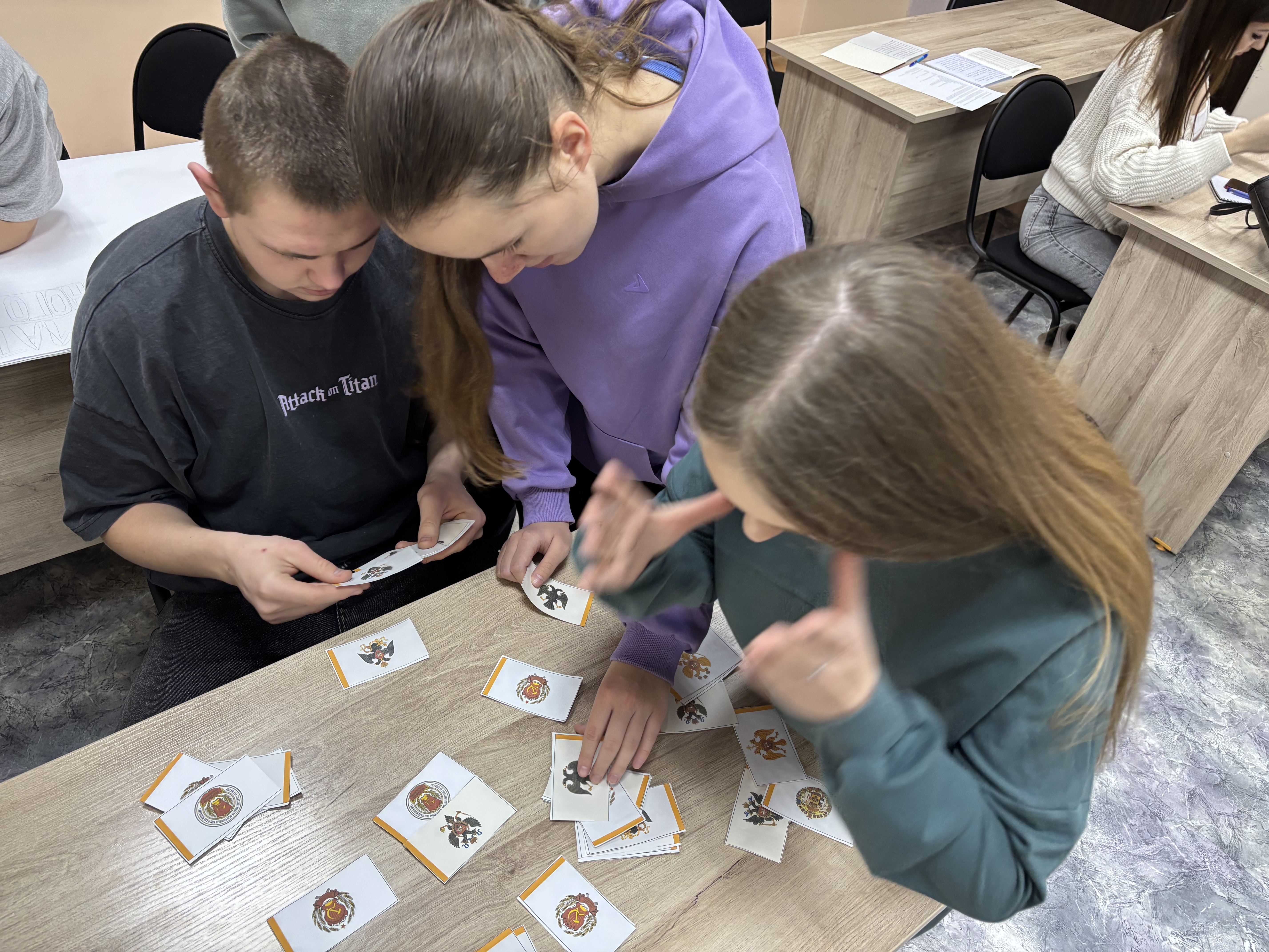 image 27 11 25 12 19